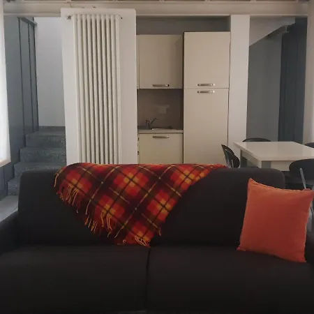 Tra E Montagna Casa Ideale 아파트