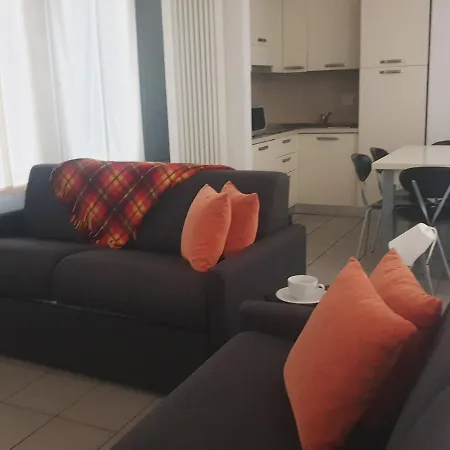 아파트 Tra E Montagna Casa Ideale 레코
