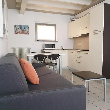 Tra E Montagna Casa Ideale 아파트
