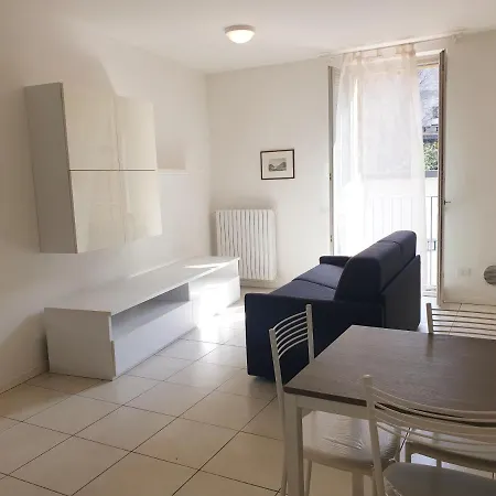 Tra E Montagna Casa Ideale 아파트 *