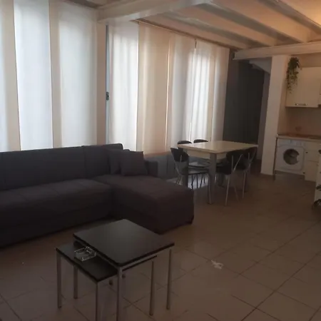 Tra E Montagna Casa Ideale